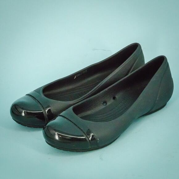 Crocs Size 7 Black Gianna Alice Cap Toe Ballet Style Slip On Comfort Shoes Flats - Picture 1 of 6